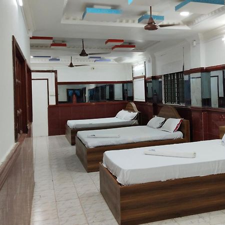Gsd Inn Guest House Puducherry Kamer foto